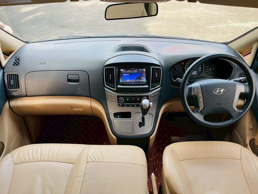 HYUNDAI H-1 2.5 ELITE ปี 2017 16