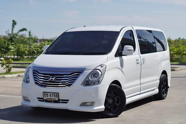 Hyundai H-1 สภาพดี