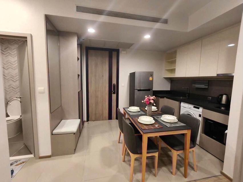 C45 ให้เช่าคอนโดหรู ชั้น37 ขนาด 2 ห้องนอน 2 ห้องน้ำ คอนโด Oka Haus Sukhumvit 36 คอนโดพร้อมเฟอร์ครบ ทำเลดีเดินทางสะดวกเข้าออกได้หลายทาง 2