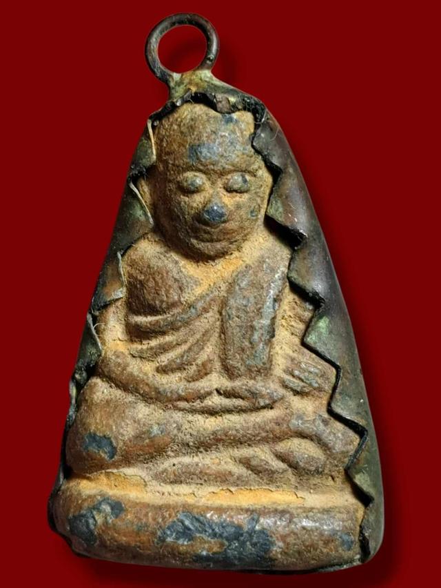 หลวงพ่อเงิน เปิดให้บูชาจ้า