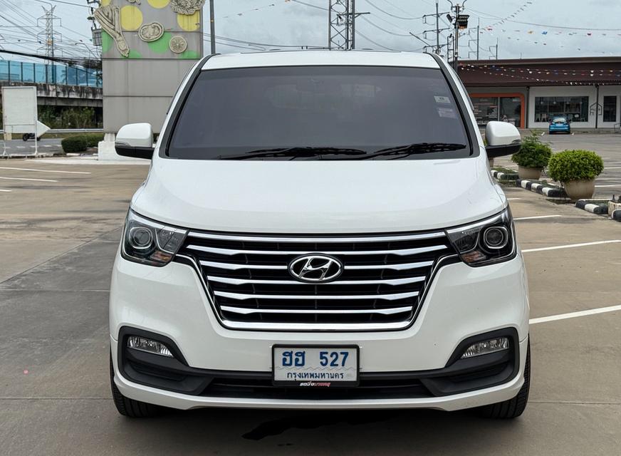 ขาย Hyundai H1 2.5Vip ปี19