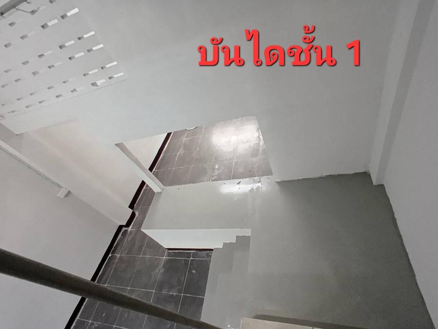 อาคารพาณิชย์ 3 ชั้น ใหม่ 7