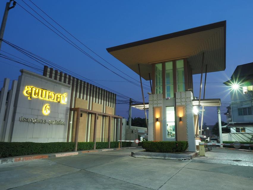 ขายบ้านทาวเฮ้าส์2ชั้นแปลงมุม 20