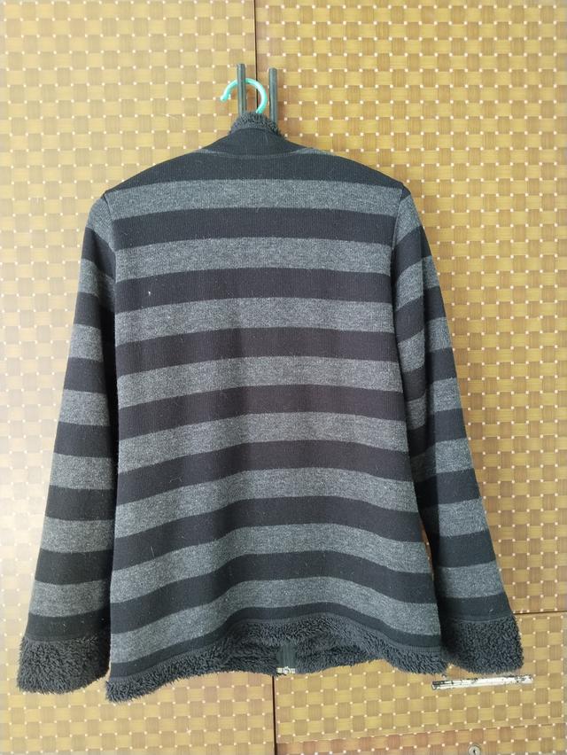 เสื้อกันหนาว uin qlo 2