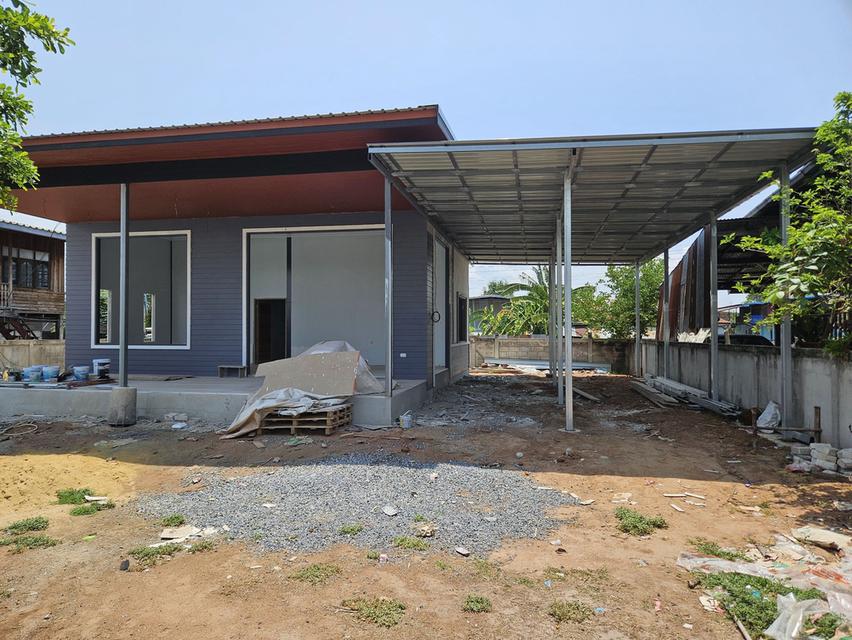 ขายที่ดิน100ตรว.พร้อมบ้านสร้างเสร็จแล้ว90% 1