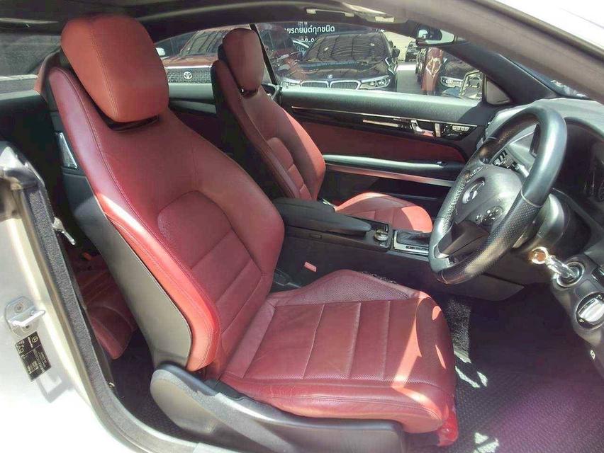 ‼️Mercedes Benz E250 Coupe 2 ประตู สปอร์ต‼️‼️CGI AMG ปี 2010 เบาะแดง Sunroof ‼️✅เลขไมล์เพียง 105,xxx km. ✅ รูปที่ 5