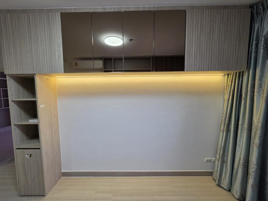 พื้นที่ 62.5 ตร.ม.ชั้น12 ห้องหัวมุม มี 2ห้องนอน 2ห้องน้ำ 5