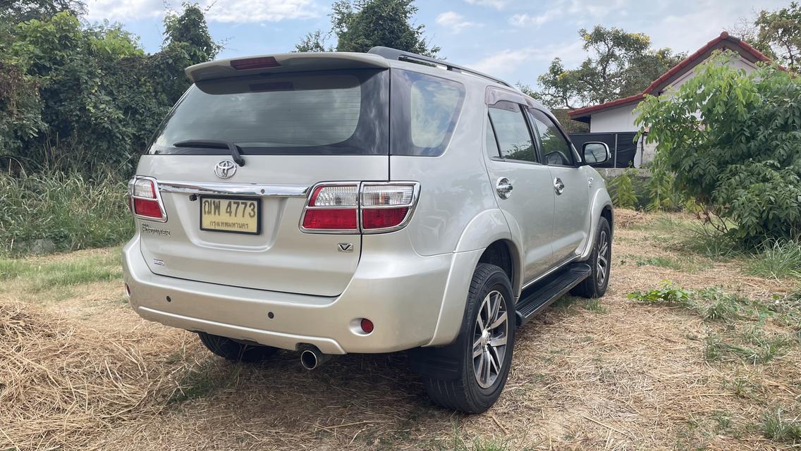 Toyota Fortuner ปี2008