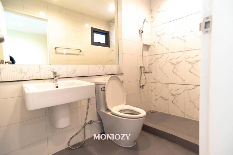 ให้เช่าทาวน์โฮม 3 ชั้น + ชั้นลอย สไตล์ Premium Townhome โครงการ EIGEN พระราม 9 – ศรีนครินทร์ 6