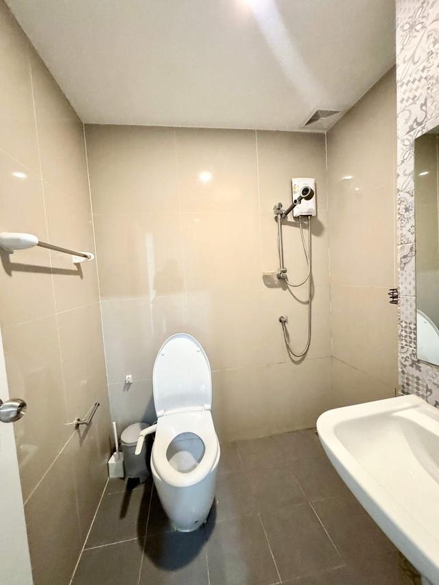 ให้เช่าทาวน์โฮม หมู่บ้านเสนาวีว่า อัสสัมชัญ ศรีราชา 19