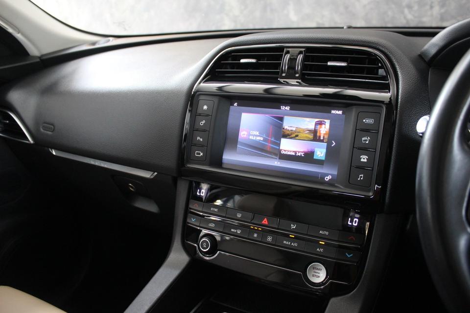 รหัสรถ JRS5315 Jaguar Fpace 2.0 ดีเซลปี 2019 รูปที่ 17