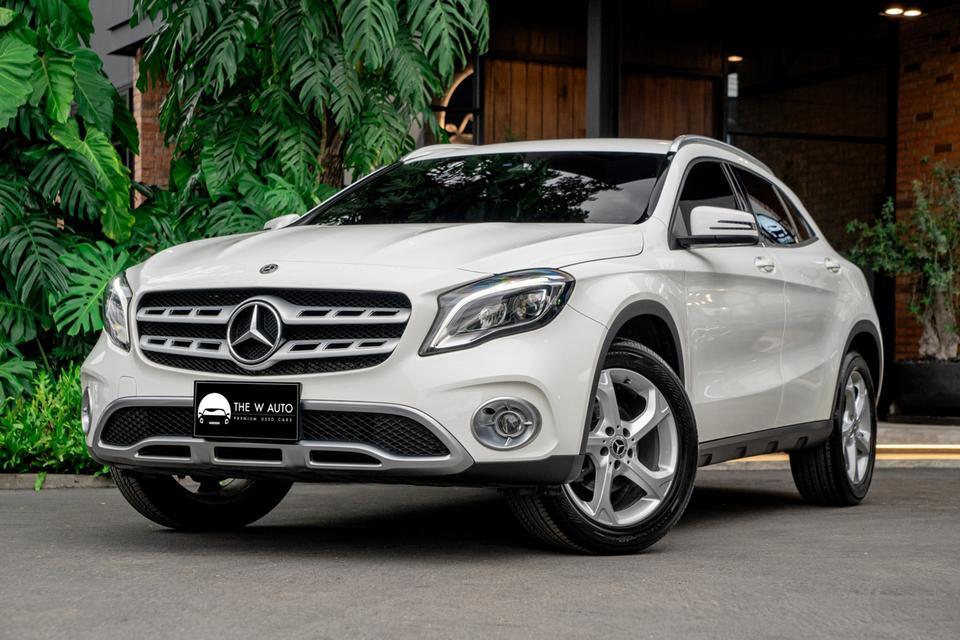 Mercedes-Benz GLA200 Urban Facelift ปี 2019 💰𝐆𝐋𝐀𝟐𝟎𝟎 เข้าใหม่ราคาดีงาม! ใช้งานน้อย 5หมื่นกม.เท่านั้นน⚡️