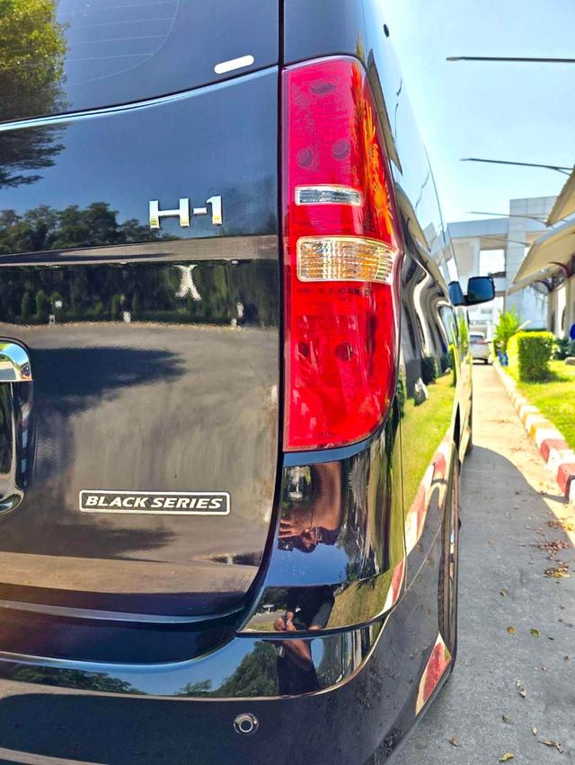 Hyundai H1 2.5 Black Series 10Aniversary สีดำ  ปี 2018 ไมล์ 68,000กม.  8