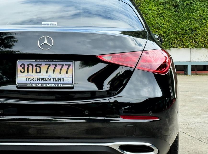 2023 BENZ C220D W206 รถมือเดียวออกป้ายแดง รถวิ่งน้อย เข้าศูนย์ทุกระยะ ไม่เคยมีอุบัติเหตุ วารันตียังเหลืออีกนานครับ 9