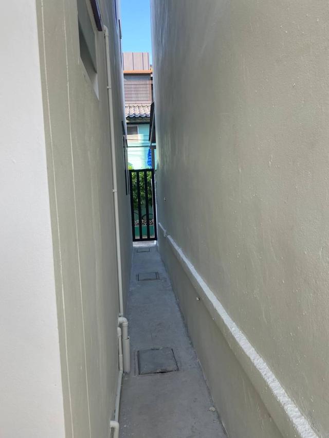 ด่วน บ้านเดี่ยว 3 ชั้น หลังใหญ่ ซอยสุขุมวิท 65 เพียง 900 เมตรถึง BTS เอกมัย 17