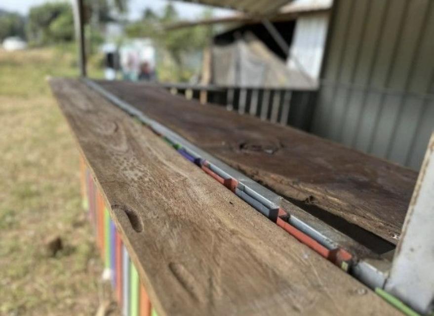 ซุ้มขายของมือสองสภาพดี 2