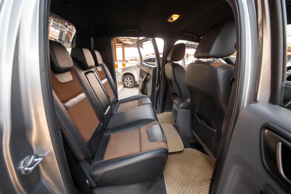 รถบ้านแท้ๆ ปี 2015 Ford Ranger 2.2 Hi-Rider Wildtrak (Double Cab 2 WD ) MNC A/T สีเทา  5