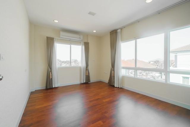 BS1065 ขาย บ้านเดี่ยว 3 ชั้น หรู Grand Bangkok Boulevard พระราม 9 ศรีนครินทร์ กรุงเทพกรีฑา ติด Wellington College ใกล้ M 7