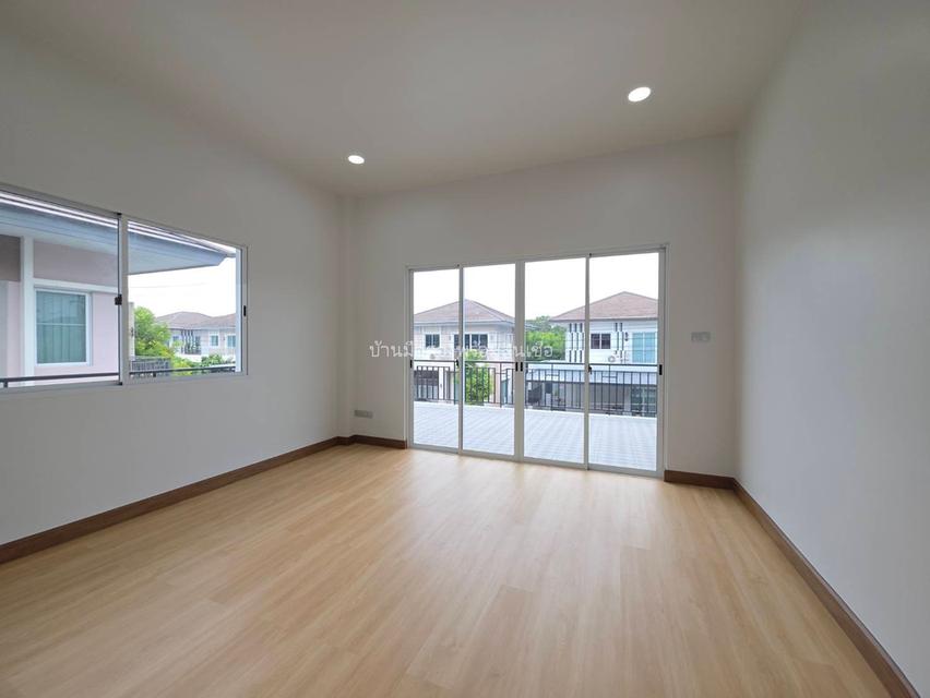 หมู่บ้านวิลล่าจามจุรี รามอินทรา-หทัยราษฎร์ 16