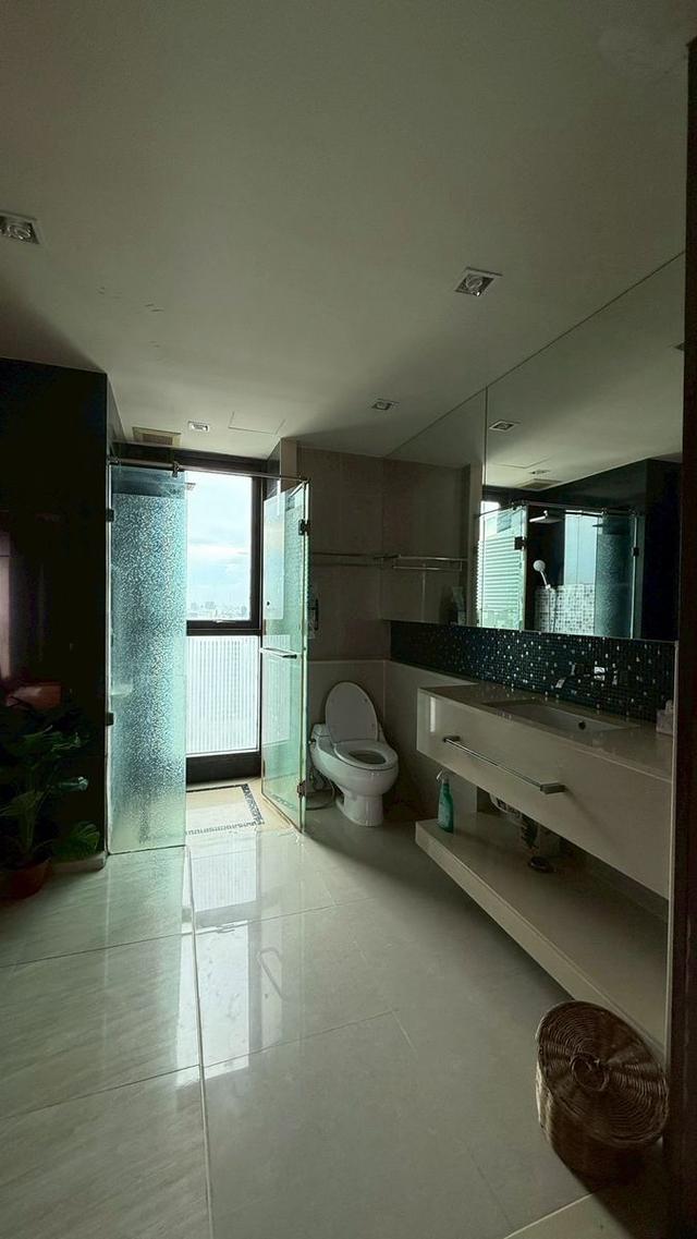 The Address Sathorn 8