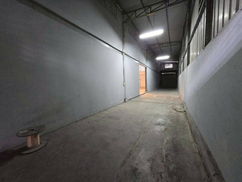 ขาย/ให้เช่าโรงงาน โกดัง คลังสินค้า ออฟฟิศ 2ชั้น ซอยเจอาร์2 ต.บางน้ำจืด จ.สมุทรสาคร 3