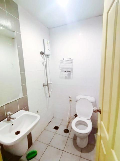 ให้เช่าทาวน์เฮาส์ 4 นอน 2 น้ำ แจ้งวัฒนะ ติวานนท์ 18 ตร.ว MRT แจ้งวัฒนะ ปากเกร็ด 28 1.5 กม. 5