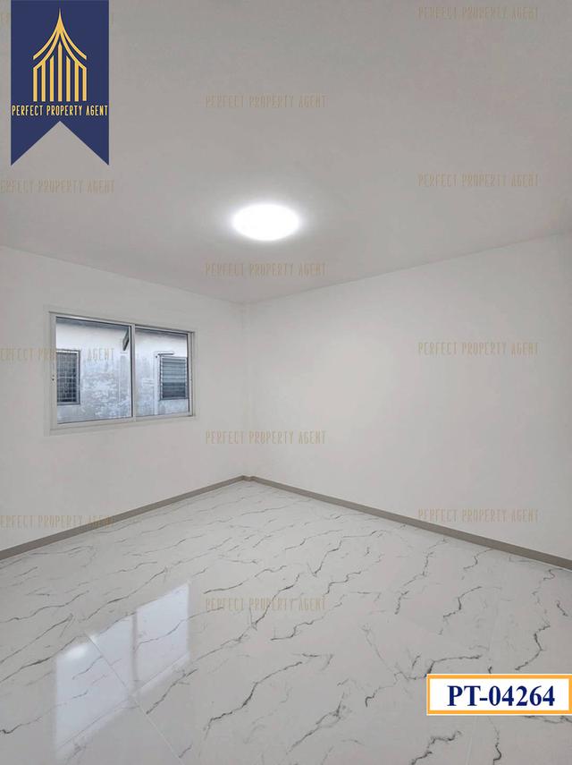 ขายทาวน์เฮ้าส์ บัวทอง 4 ตกแต่งใหม่ รีโนเวทพร้อมอยู่ 13