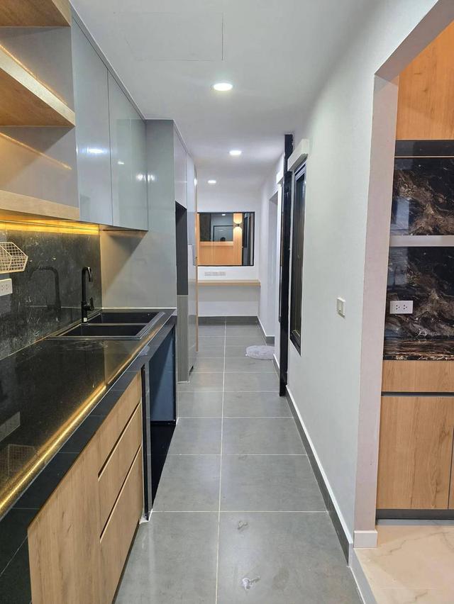 หมู่บ้านเปี่ยมสุข บ้านกล้วย  บ้านเดี่ยวสองชั้น 2 ชั้น ตกแต่งสไตล์ Modern  Luxury  พร้อม  Built-in Furniture ดีไซน์แบบจัดเต็ม 12