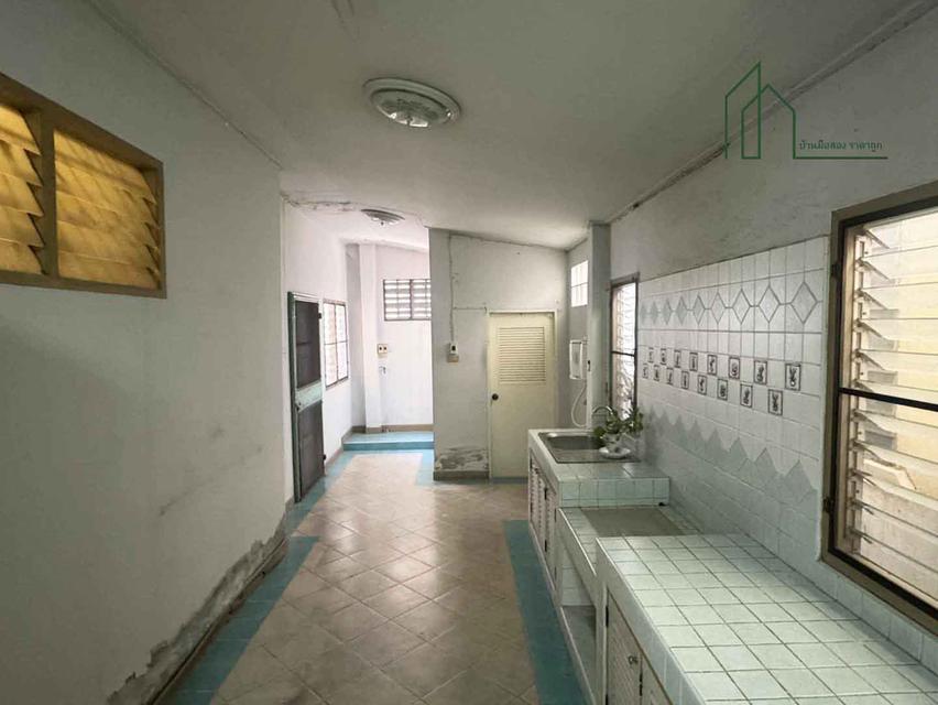 หมู่บ้านปรีชา สุวินทวงศ์ มีนบุรี หลังมุม 16