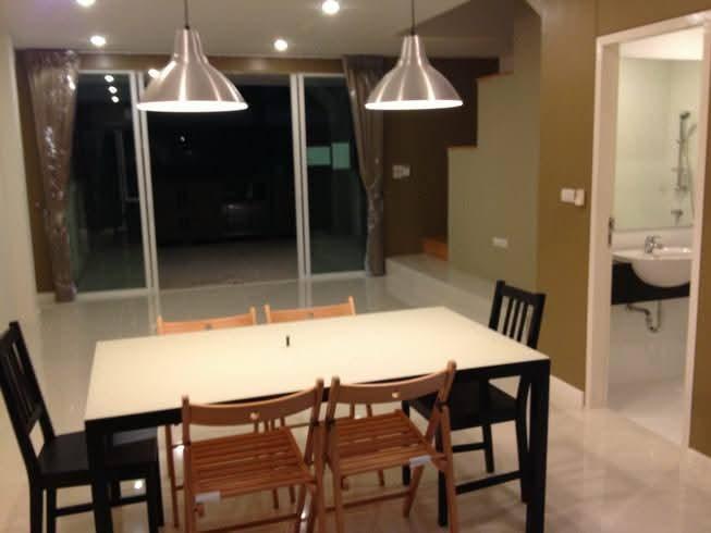 ขาย ทาวน์โฮม 3 ชั้น ลาดพร้าว ซอย 21 3