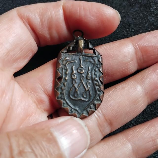 พระบ้านเก็บเก่า เหรียญเก่าๆ