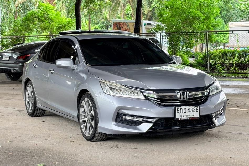 2016 Accord 2.0 EL AT รุ่นท๊อป ออฟชั่นครบ พร้อม Sunroof รูปย่อยที่ 3