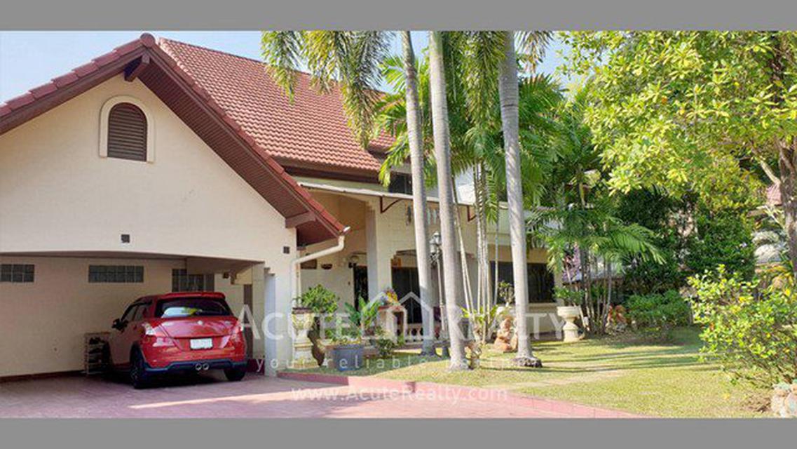 บ้านสันทราย ปาร์ควิว จ.เชียงใหม่ ใกล้ตลาดสามแยก