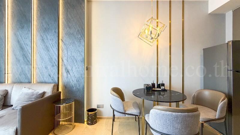 ให้เช่า คอนโด แอชตัน อโศก - พระราม 9 ห้องสวย พร้อมเข้าอยู่ ใกล้ MRT สถานีพระราม 9 2