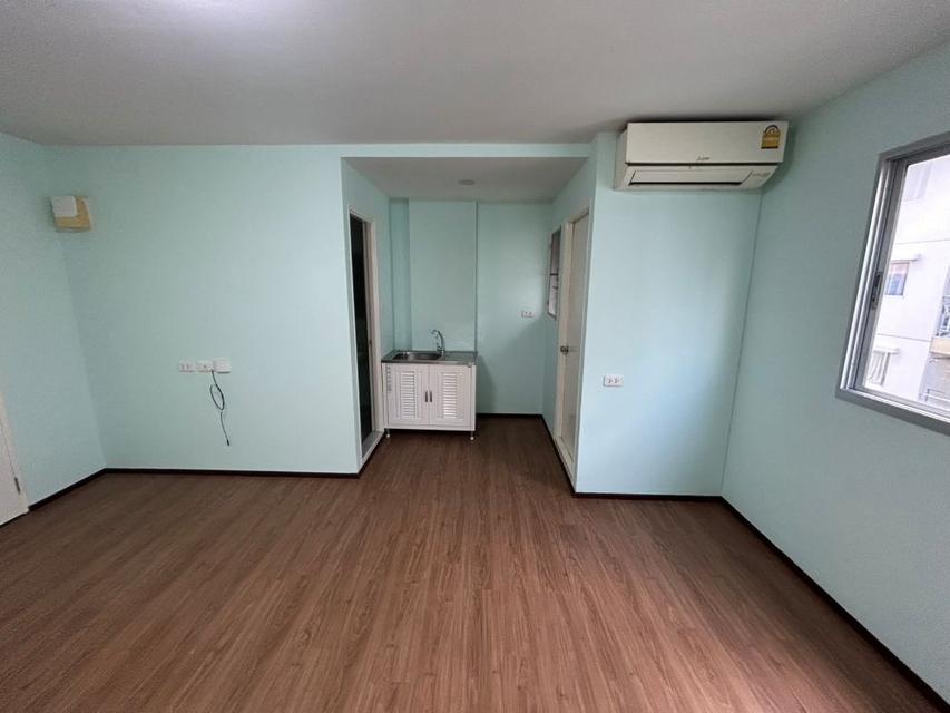 ขายคอนโดลุมพินี ทาวน์ชิป รังสิต-คลอง 1 ตึก B 6 ชั้น 6 ห้องสตูดิโอ ขนาด 21.5 ตร.ม. ใกล้ลิฟท์ วิวสวย ใกล้ฟิวเจอร์ รังสิต 3