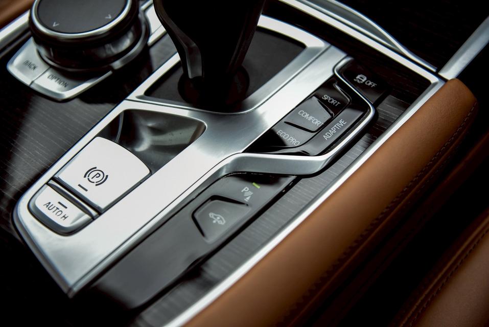 รหัสรถ CBL4242 BMW 730Ld 3.0 M Sport G12 AT 2019 20