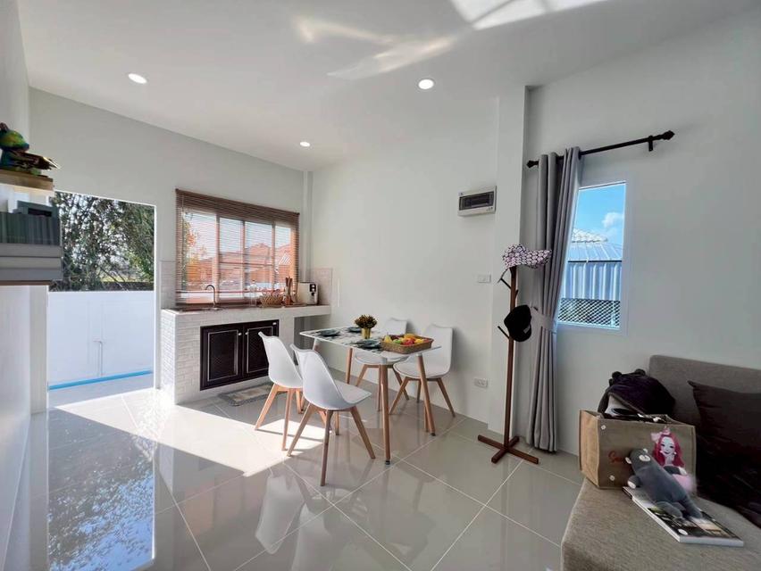 บ้านเดี่ยว 2 ห้องนอน 2 ห้องน้ำ 1 ครัว 1 รับแขก จอดรถ 1 คัน เนื้อที่เริ่มต้น 34 ตารางวา โซนสันผักหวาน อำเภอหางดง ราคาเพียง 1,690,000 บาท 5