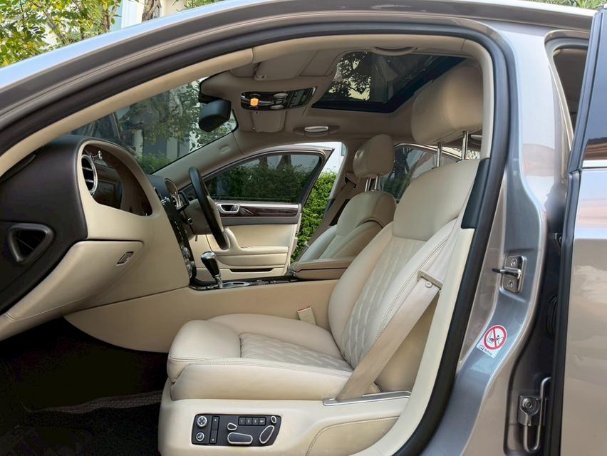 Bentley Continental Flying v12 ปี12 รูปที่ 16