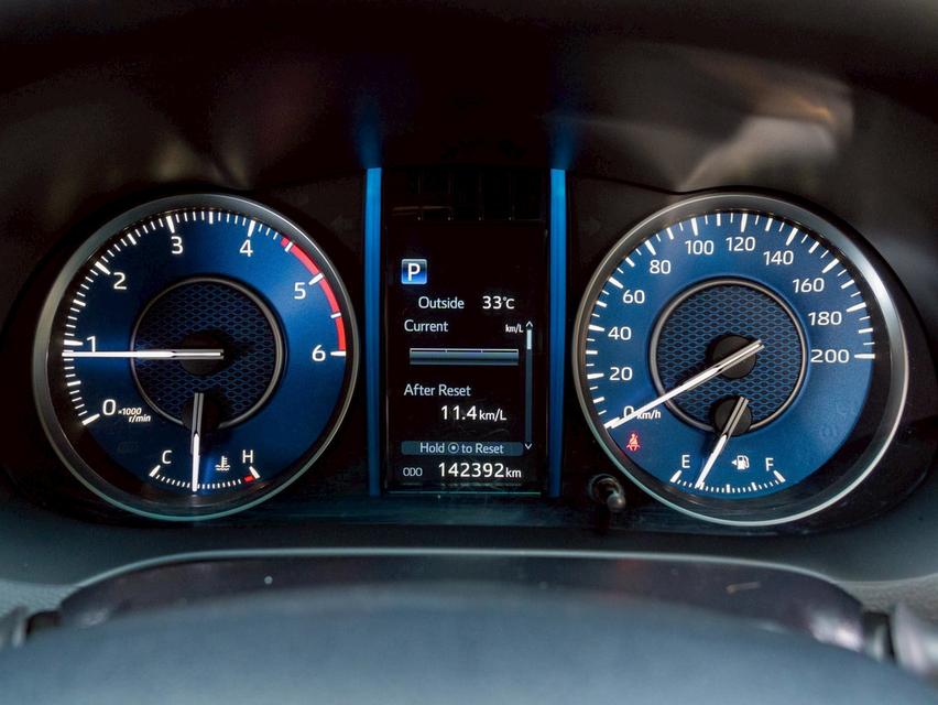 Toyota Fortuner 2.4 V Leader 2WD ปี 2021 รูปที่ 15