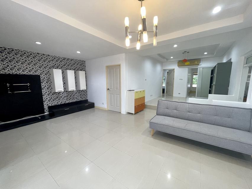 บ้านมือสองรีโนเวทพร้อมเข้าอยู่ 7