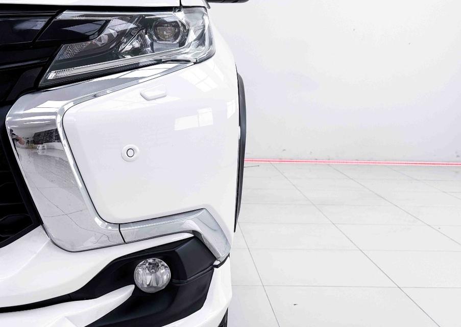 MITSUBISHI PAJERO 2.4 GT Premium Elite Editon 2WD เกียร์ AT ปี 2019 สีขาวเลข​ไมล์ 146,258   กมราคา 659,000 บาทโทร 0929699899 6B718 รูปที่ 8