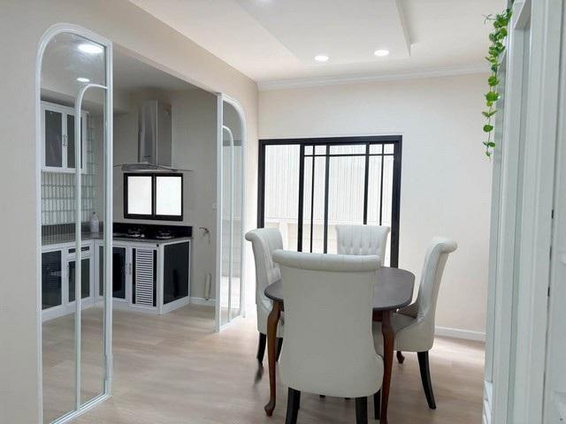 PB5562 ขายทาวน์โฮม ย่านลาดปลาเค้า โครงการ อารียา ทูบี เกษตร-นวมินทร์ บ้านสวยรีโนเวทพร้อมอยู่อาศัย  6