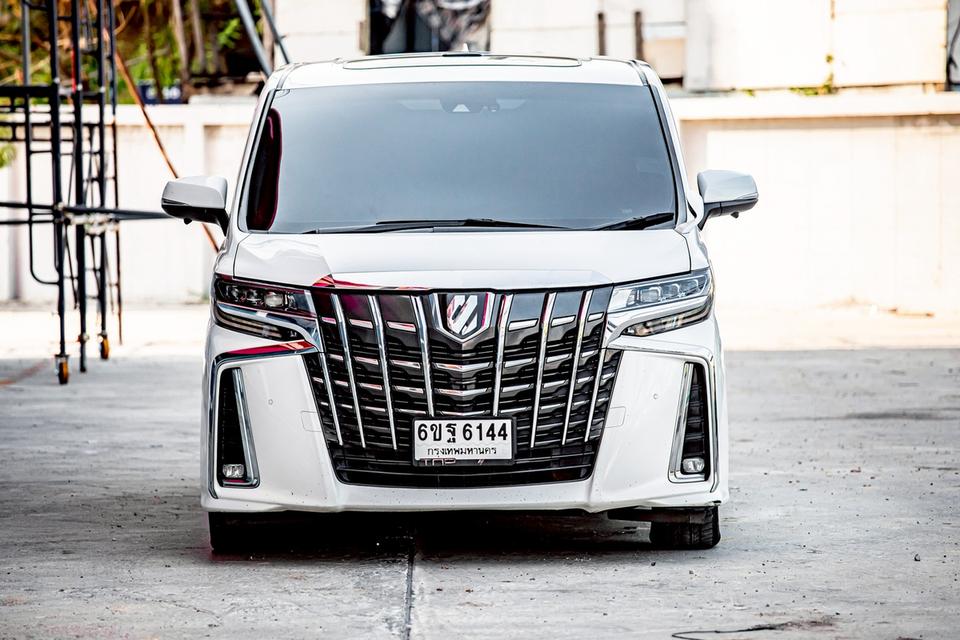 TOYOTA ALPHARD 2.5 SC PACKAGE สีขาว ปี 2019 มือเดียวป้ายแดง