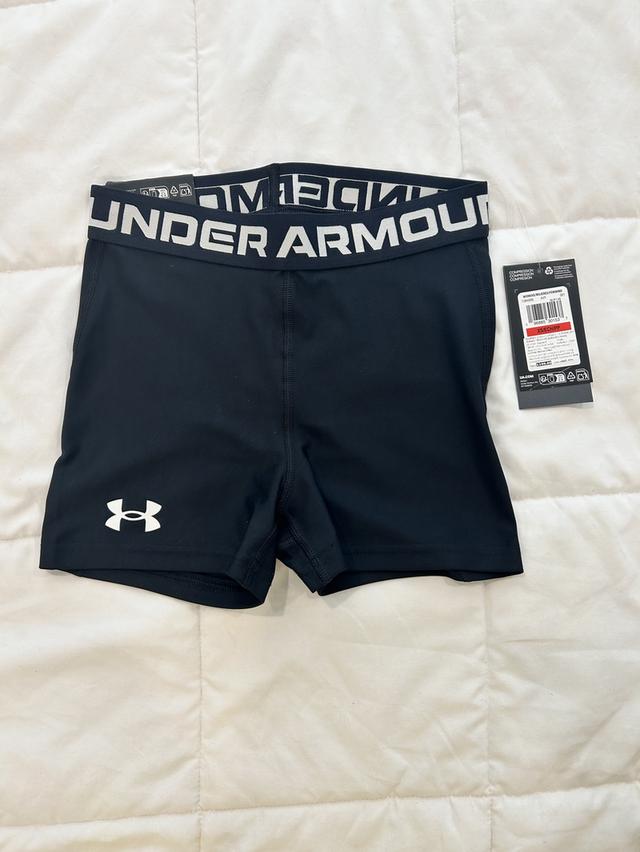 กางเกงกีฬาขาสั้น Under Amour