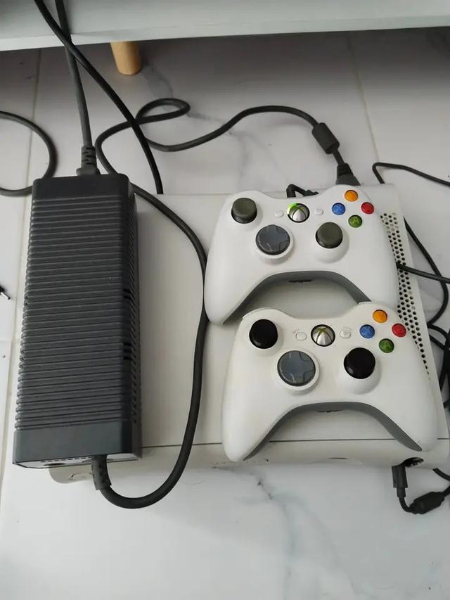 เครื่องเล่นเกม XBOX