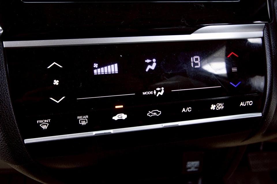รหัสรถ 5B982 JAZZ 1.5 V+ 2019 13