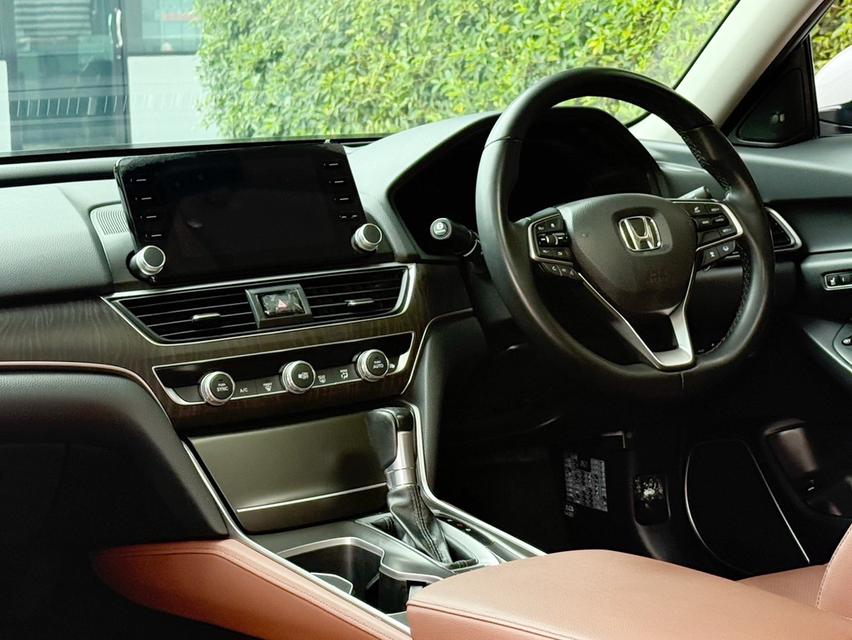 2022 HONDA ACCORD eHEV TECH รถมือเดียวออกป้ายแดง สภาพป้ายแดง รถวิ่งน้อยเพียง 20,000 กม ไม่เคยมีอุบัติเหตุครับ 12