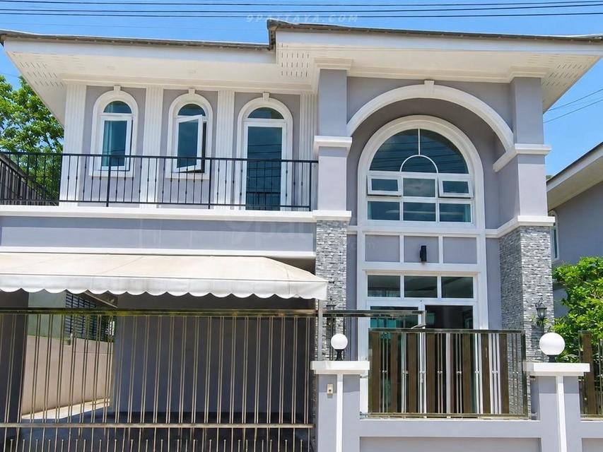 Urgent Sale — 4-Bedroom Detached House at Eak Aree Village, PattayaUrgent sale detached house at Eak Aree Village, Pattaya. Good location 1