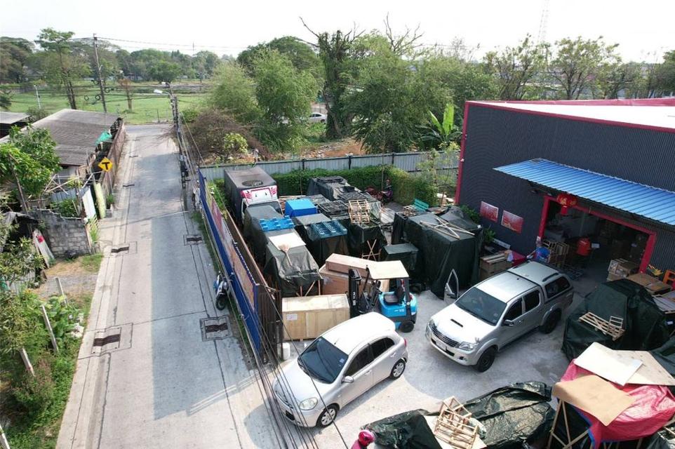 ขายโรงงาน/โกดังพร้อมออฟฟิศ ขนาด 900 ตร.ม. ซอยรามอินทรา 109 (ถนนพระยาสุเรนทร์) พระยาสุเรนทร์ 30 แยก 9 (เจ้าของขายเอง) 12