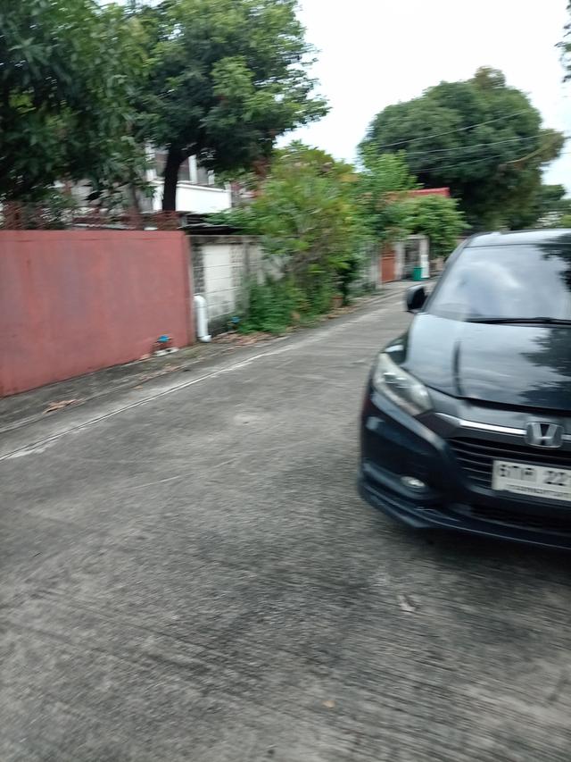 หมู่บ้านเสรี1หลังเดอะไนท์พระราม9 7